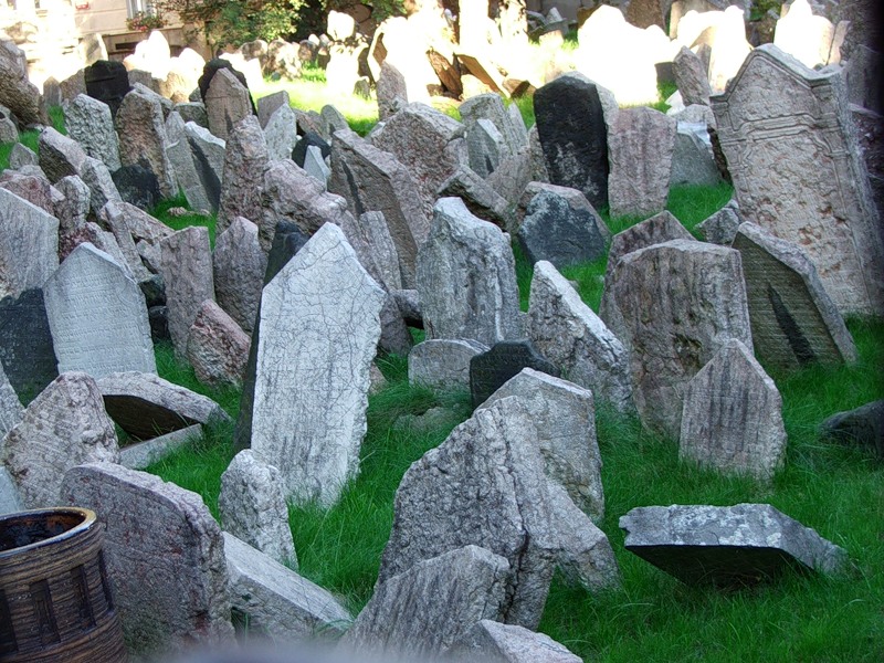 еврейской кладбище